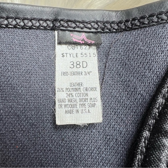 Frederick’s of Hollywood Faux Leather Black Bra Sz 38 D Goth Witch Y2K USA Made - Picture 8 of 14